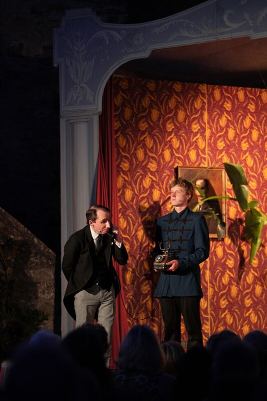 Theater gallery 03